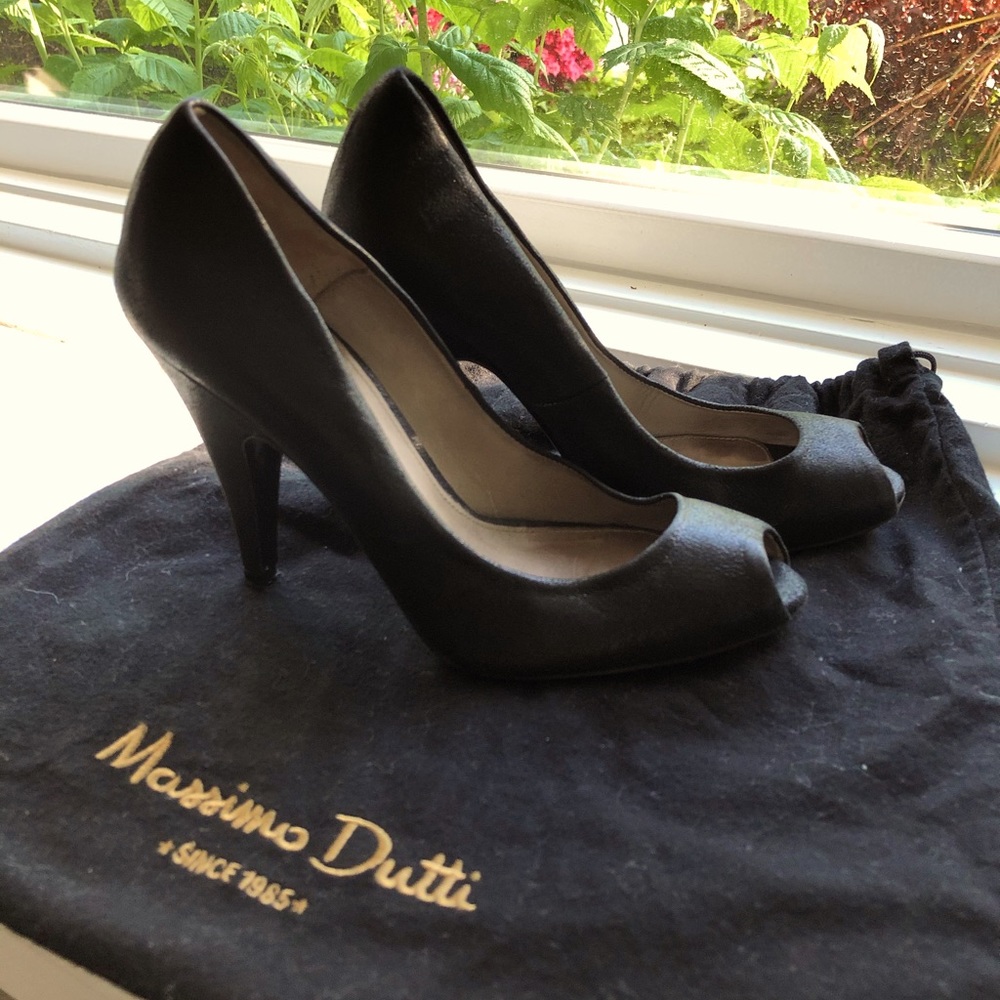 Massimo Dutti Leather Peep Toe Heels
